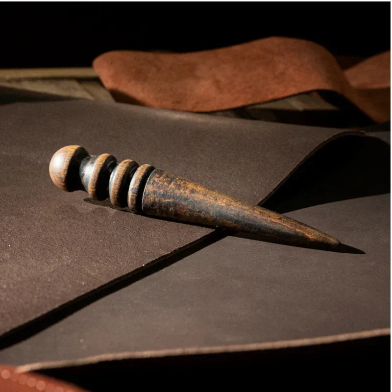 Quels matériaux privilégier pour des sabots et mules durables et élégantes ?