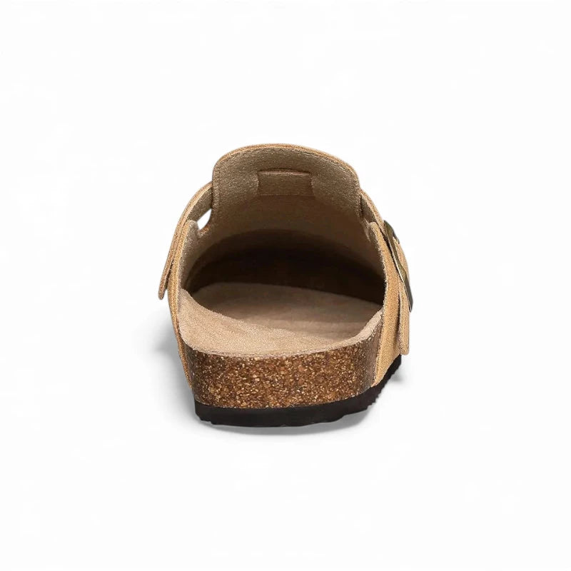 Sabot homme marron clair vue arrière semelle liège boucle bronze réglable