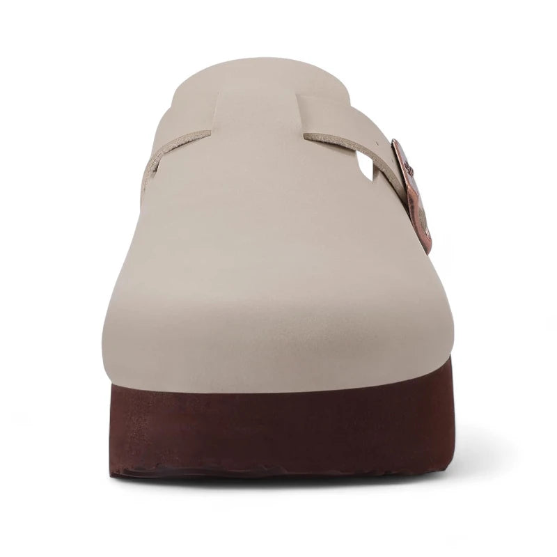 Sabots Plateforme Beige à Semelle Marron en vue avant, plateforme épaisse marron et dessus beige.
