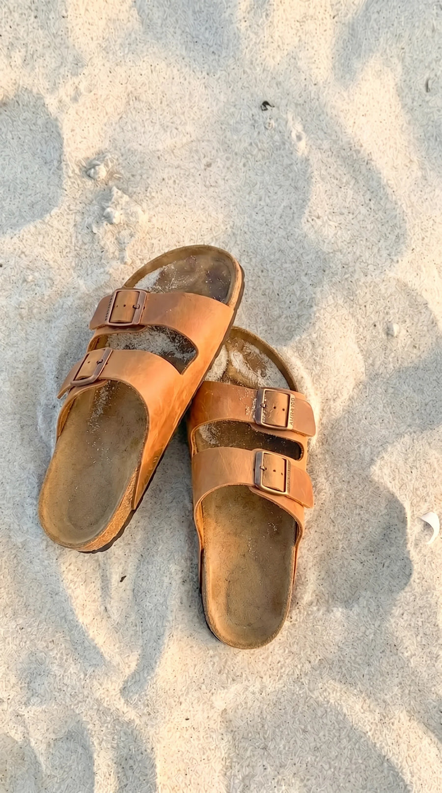 SANDALES